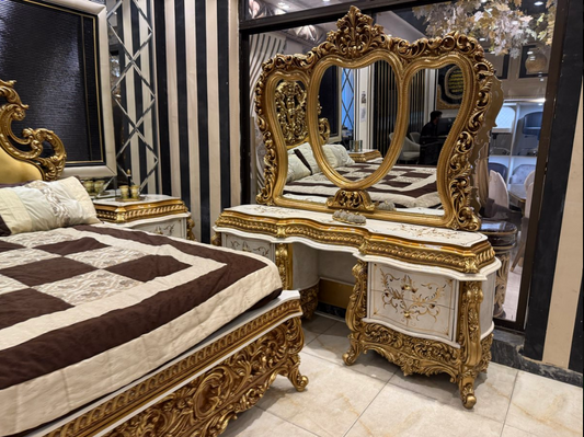 Baroque Bed Set