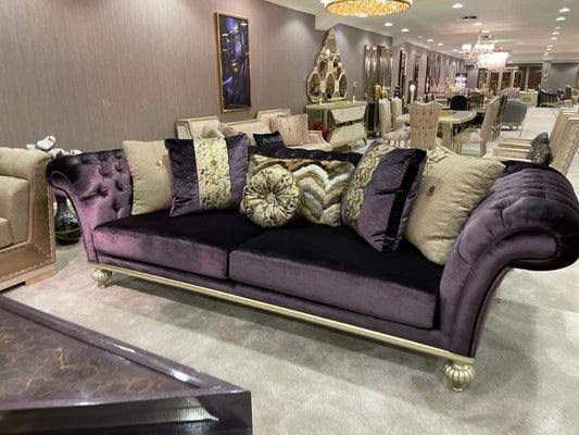 Luxurious Velvet Chesterfield Sofa with Decorative Cushions