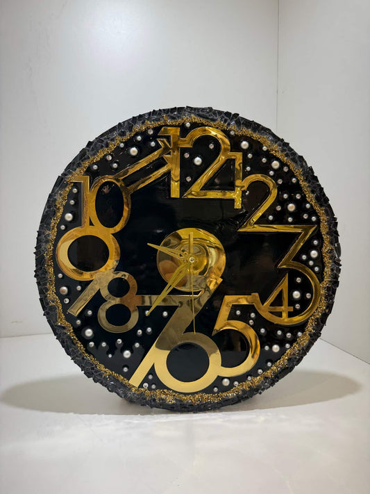 Elegant Gold and Black Wall Clock