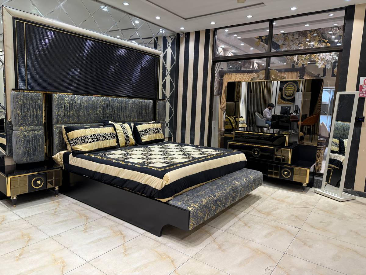 Luxurious Gold and Black Bedroom Set
