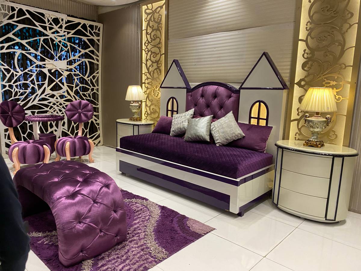 Modern Purple Themed Living Room Set