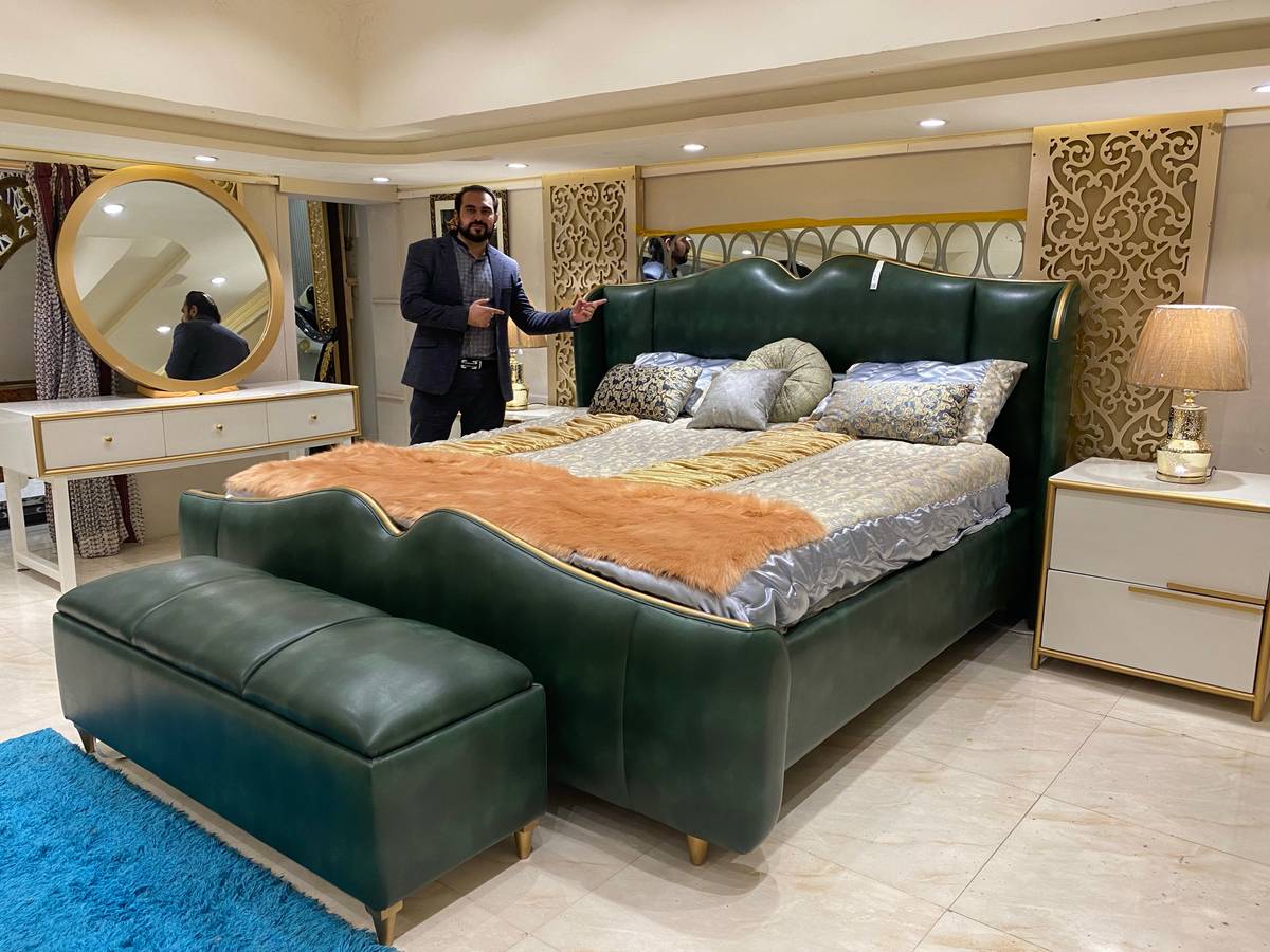 Luxurious Green Velvet Upholstered Bed Set