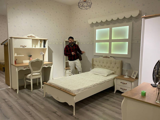 Elegant Children's Bedroom Set