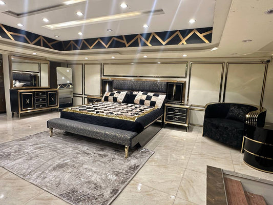 Elegant Black and Gold Bedroom Set