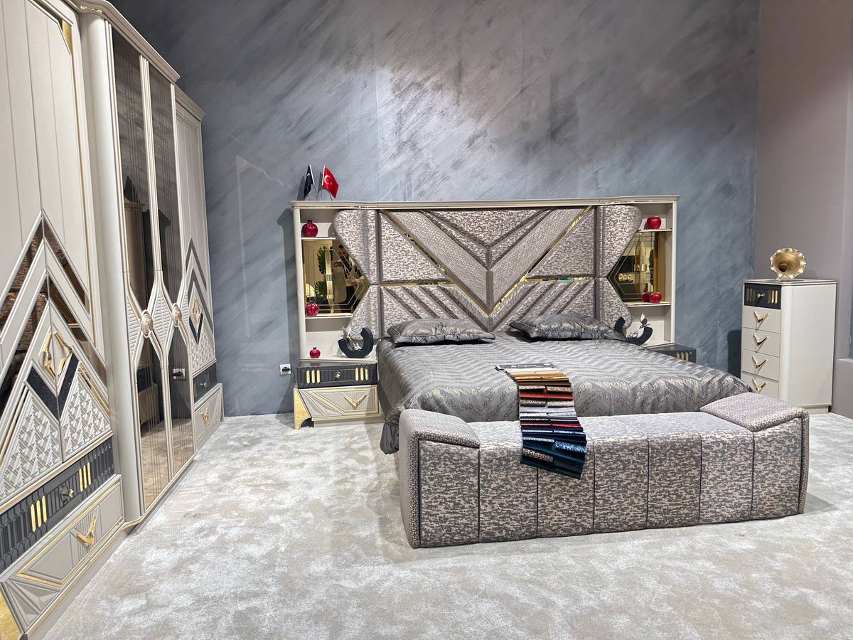 Elegant Luxe Bedroom Set