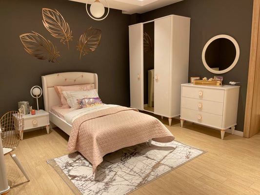Chic Modern Bedroom Set