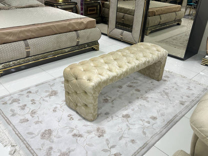 Luxurious Modern Bedroom Set