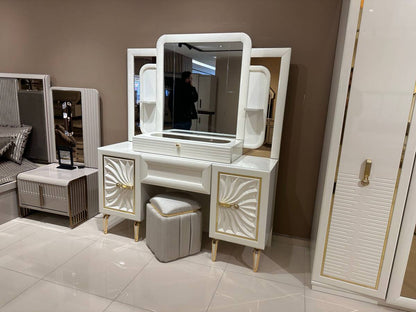 Modern Luxury Bedroom Set