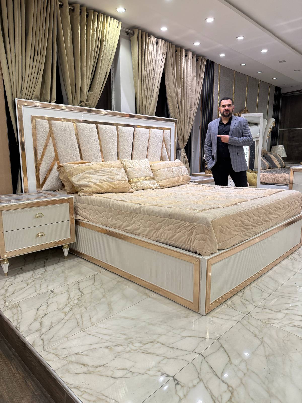 Luxurious Modern King Bed Set with Nightstands