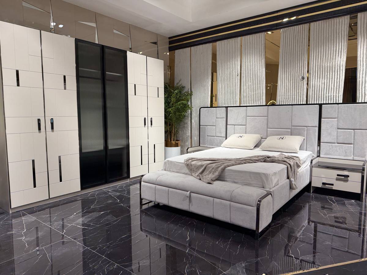 Modern Luxe Bedroom Set with Integrated Wardrobe