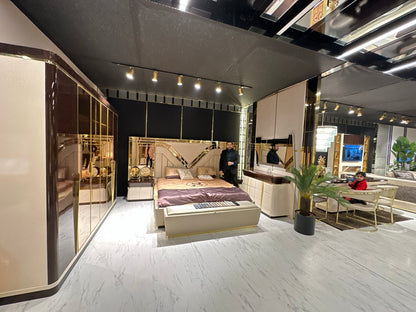 Luxurious Modern Bedroom Set
