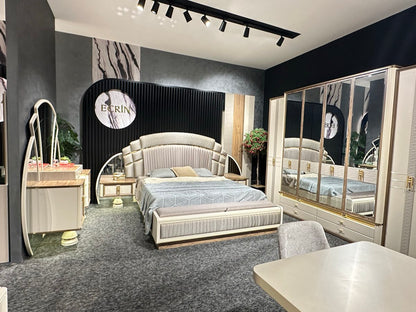 Modern Luxurious Bedroom Set