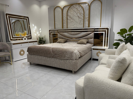 Modern Luxurious Bedroom Set