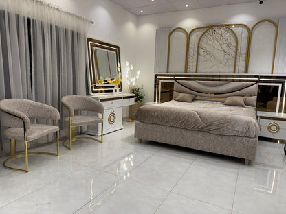 Modern Luxurious Bedroom Set