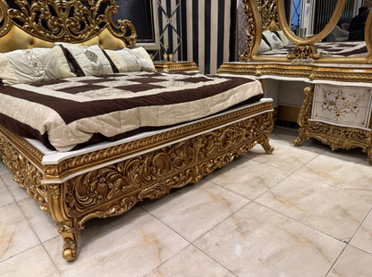 Baroque Bed Set