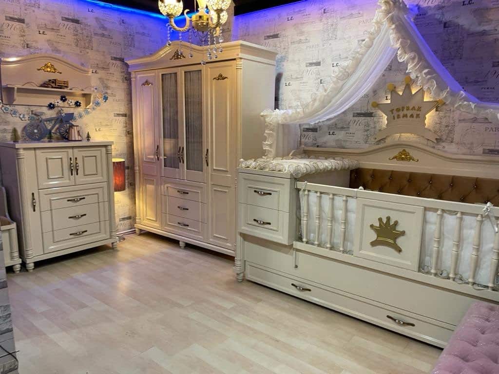 Elegant Baby Furniture Set with Crib and Storage