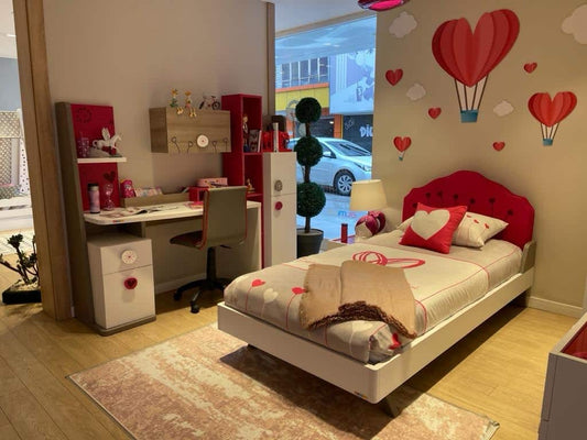 Charming Kids Bedroom Set with Heart Theme