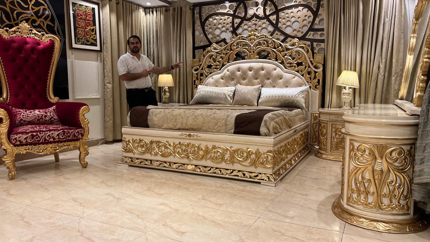 Luxurious Royal Style King Bed Set