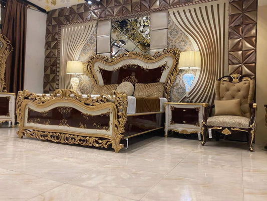 Luxury Ornate Bedroom Set with Glamorous Accents