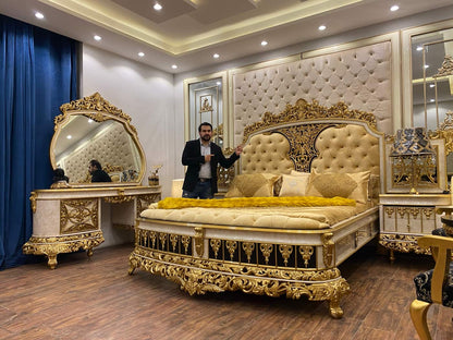Luxurious Golden Baroque Style Bedroom Set