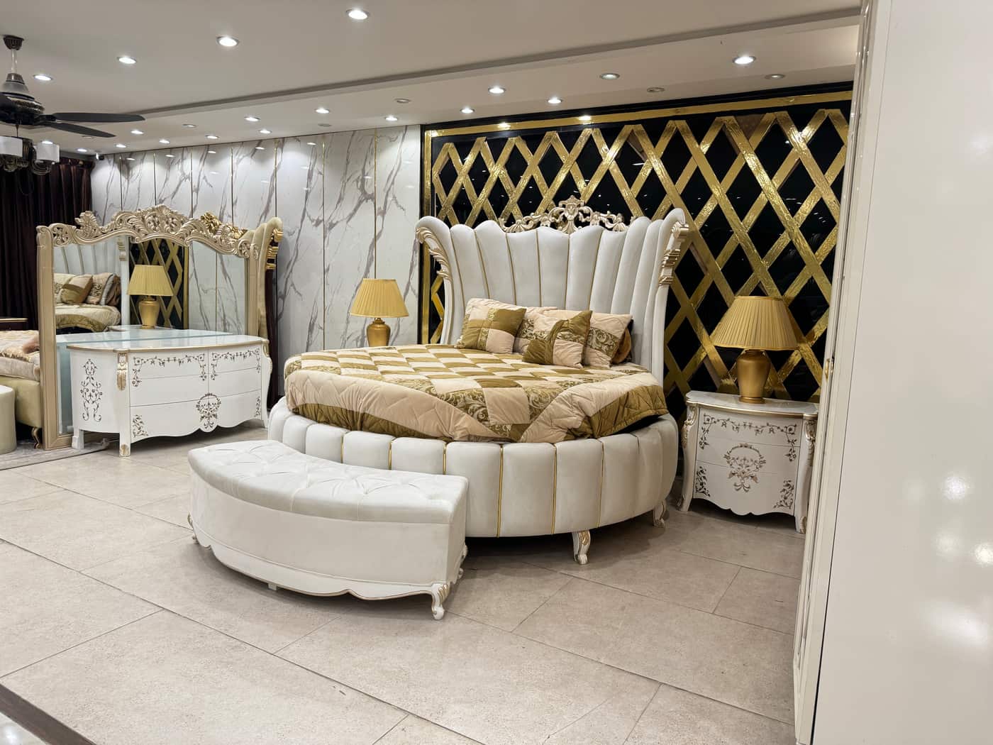Luxurious Gatsby-Inspired Bed Set