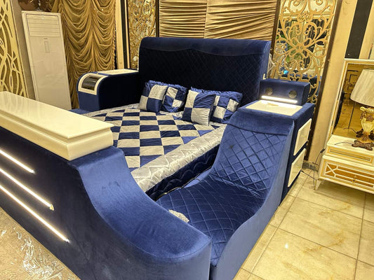 Luxurious Modern Bedroom Set with Stylish TV Unit