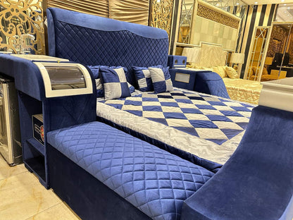 Luxurious Modern Bedroom Set with Stylish TV Unit