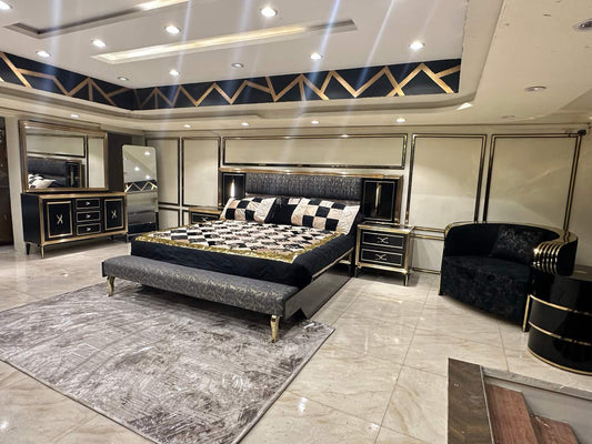 Elegant Black and Gold Bedroom Set
