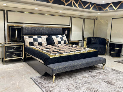 Elegant Black and Gold Bedroom Set