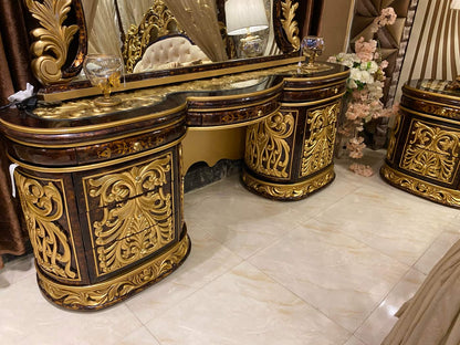 Luxurious Golden Canopy Bed Set