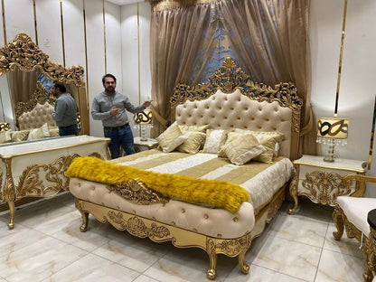 Luxurious Gold Accent Bedroom Set with Upholstered Bed