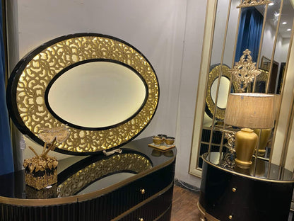 Luxurious Elegant Bedroom Set