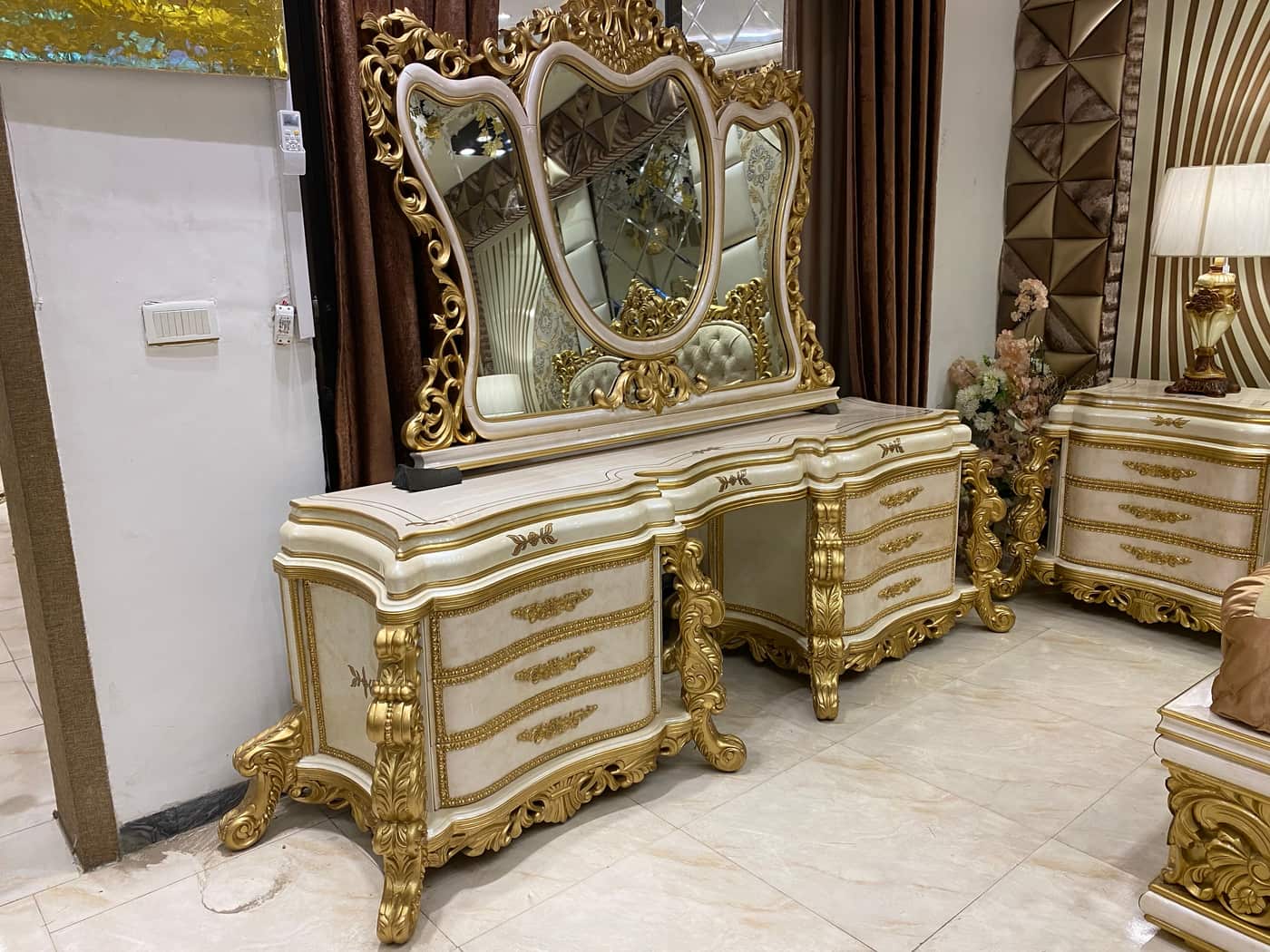 Luxurious Golden Bedroom Set