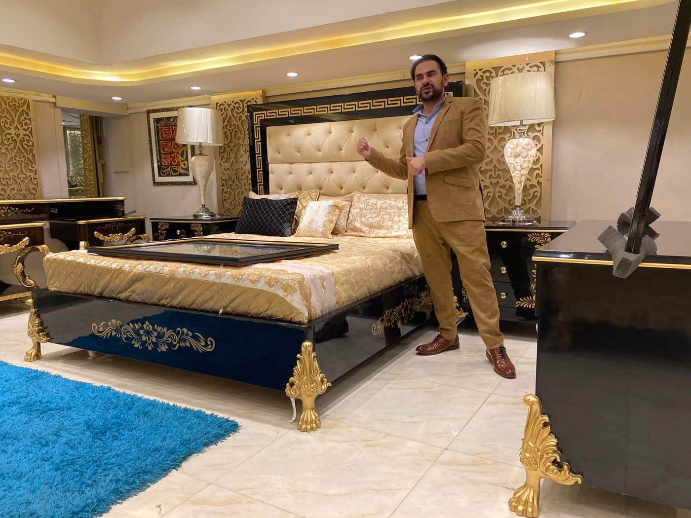 Luxury Black and Gold Bedroom Set