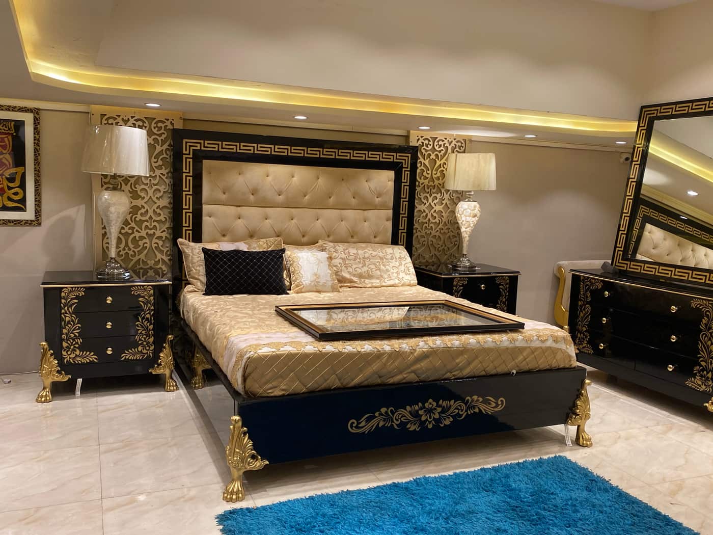 Luxury Black and Gold Bedroom Set