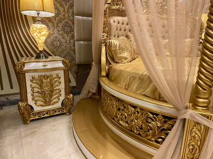 Luxurious Gold Canopy Bed