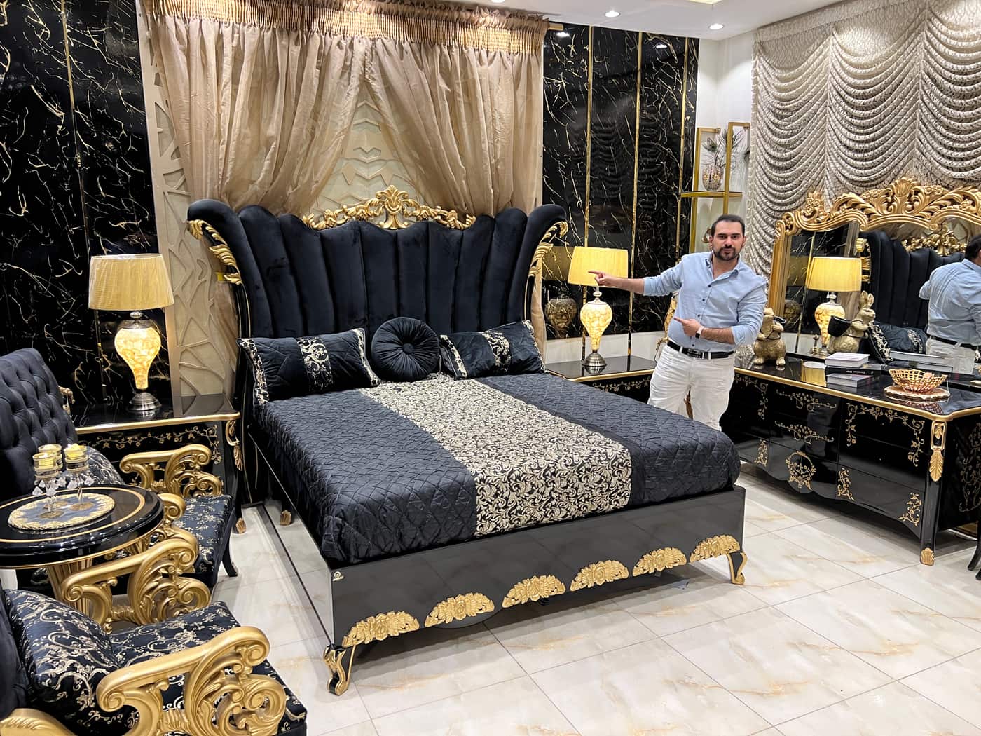 Luxurious Black and Gold Bedroom Set