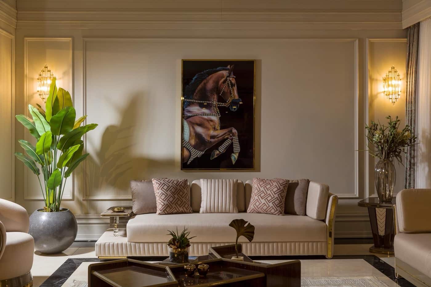 Luxurious Modern Living Room Set