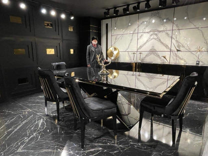 Luxurious Black Dining Table Set