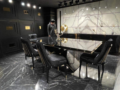 Luxurious Black Dining Table Set