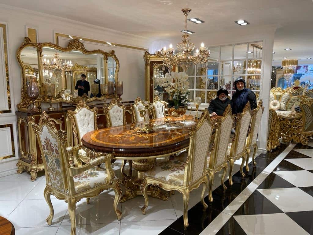 Luxurious Gold and Silver Dining Set