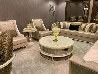 Luxurious Modern Living Room Set