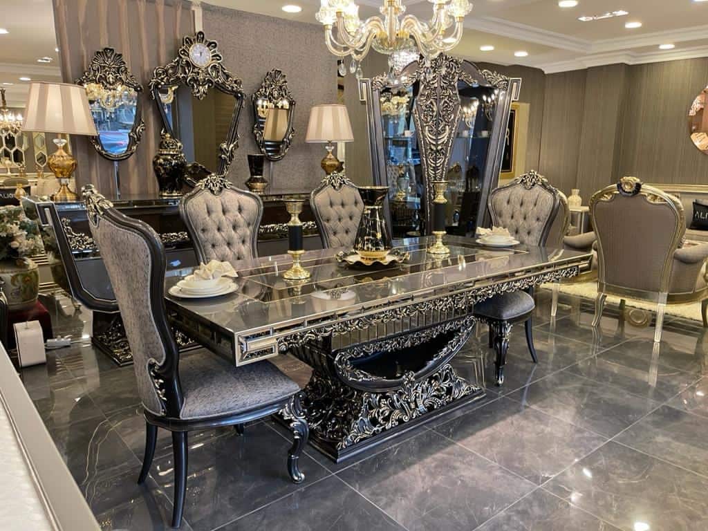 Elegant Luxurious Dining Set