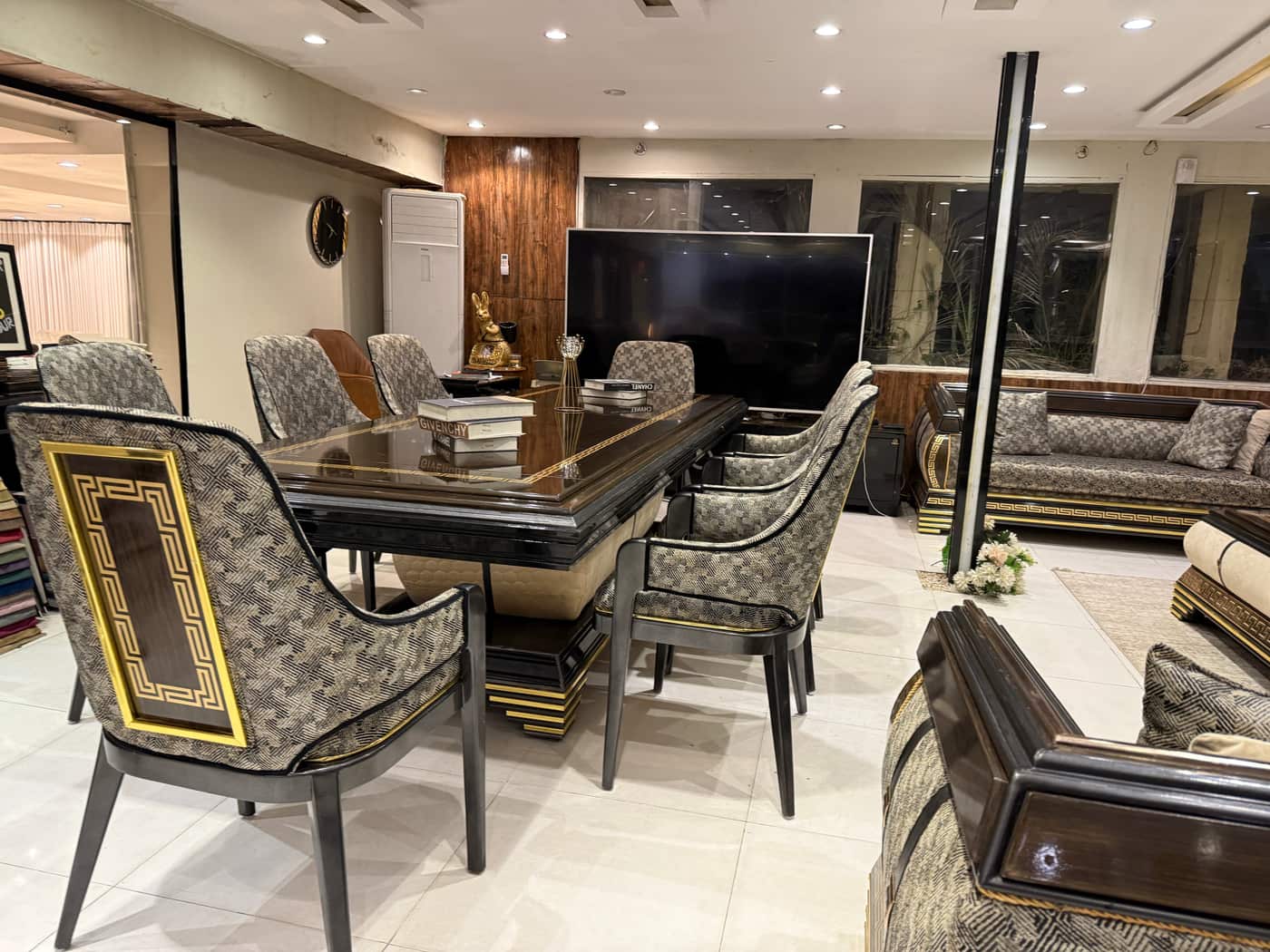 Elegant Modern Dining Suite with Plush Chairs