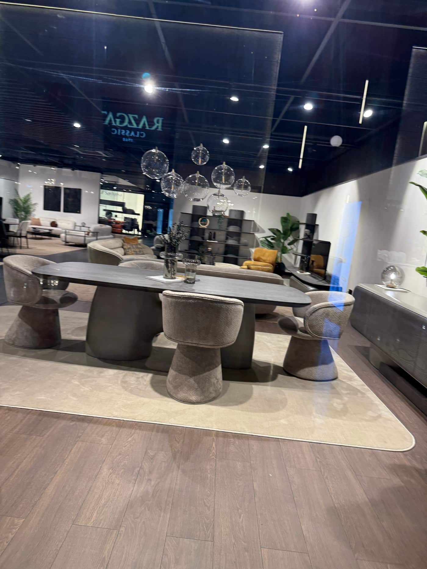 Modern Dining Set with Plush Chairs