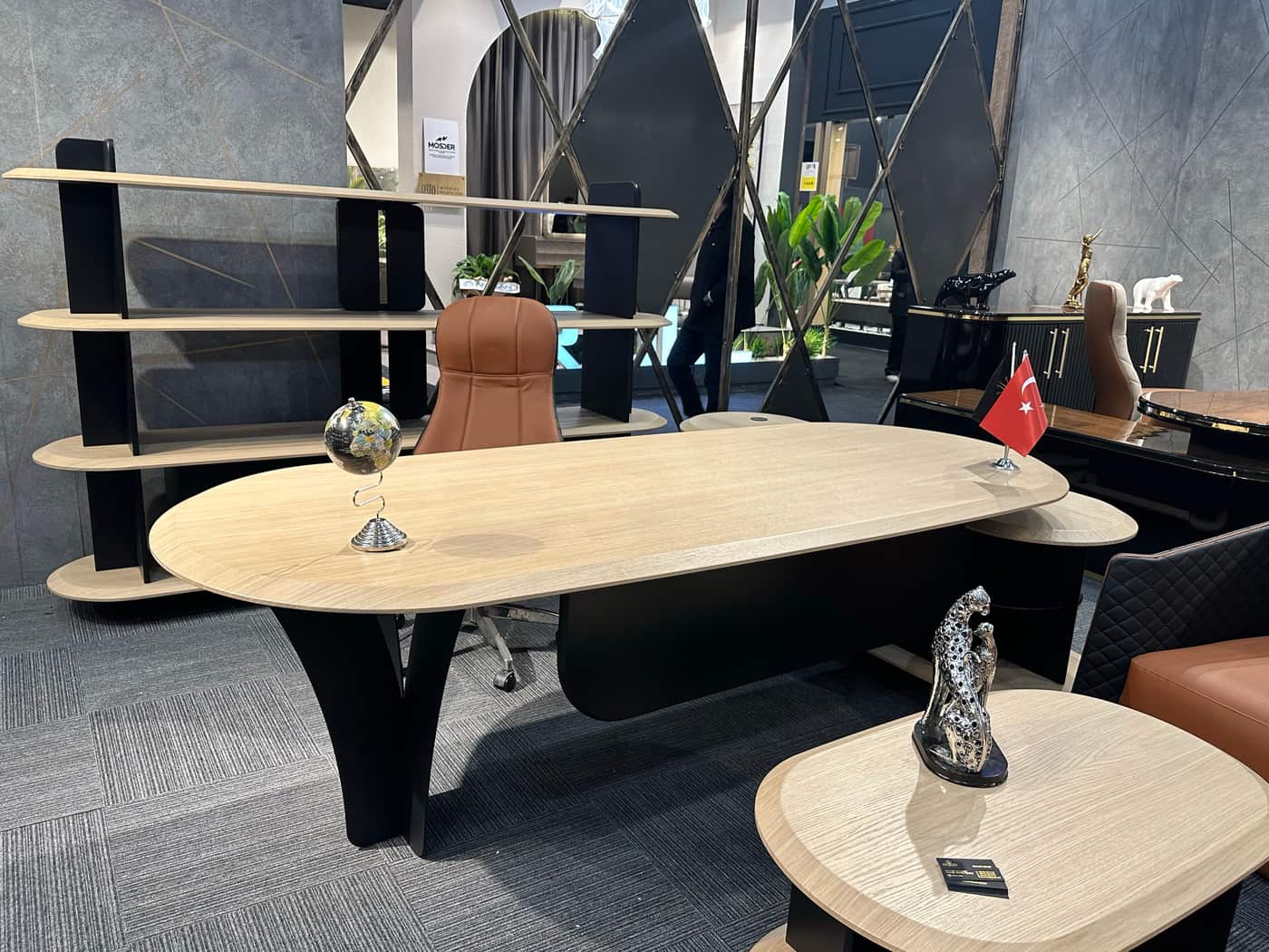 Modern Executive Office Desk