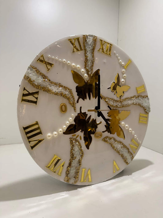 Elegant Gold and Black Wall Clock