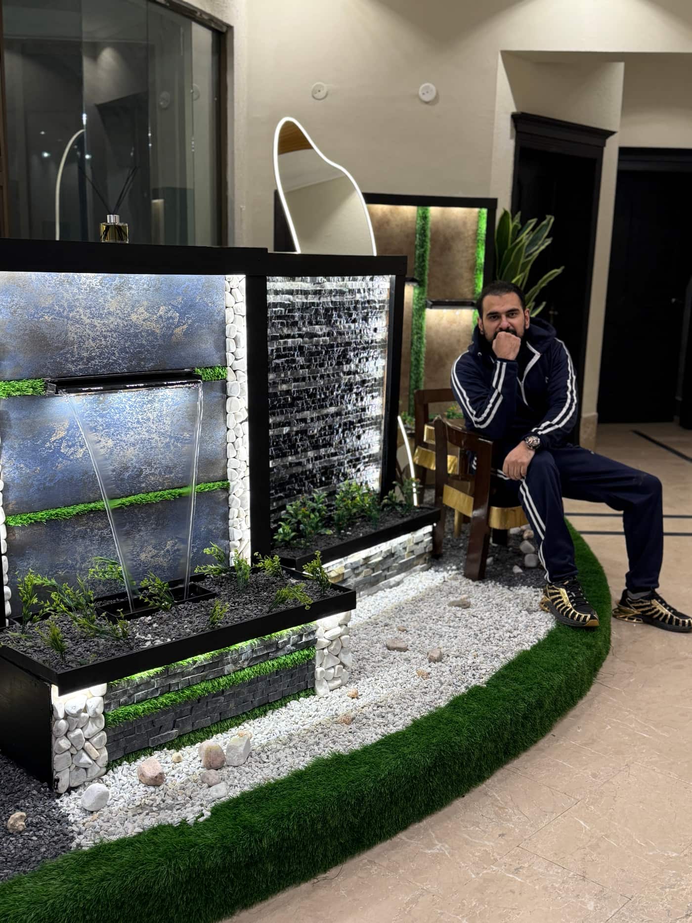 Modern Decorative Water Feature with Chair