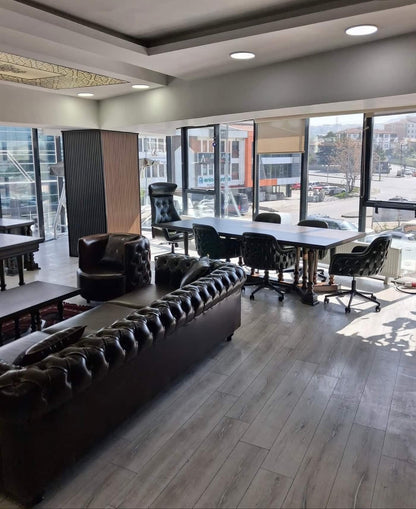 Luxurious Leather Executive Office Set