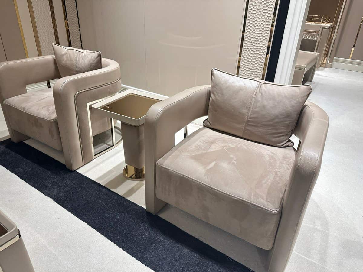 Luxurious Modern Beige Sofa Set with Accent Chairs